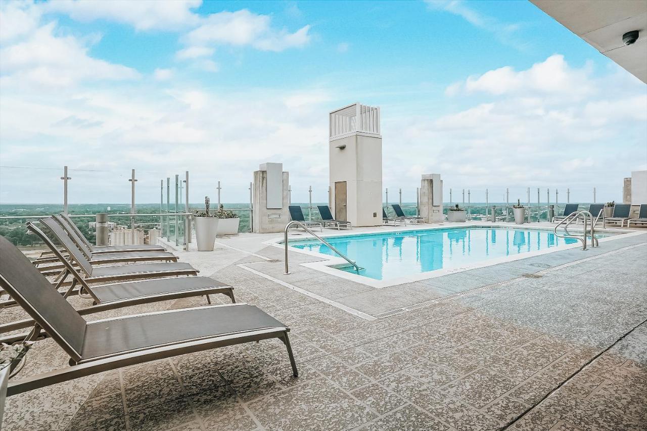 Frontdesk Skyhouse Apts Uptown Charlotte Daire Dış mekan fotoğraf