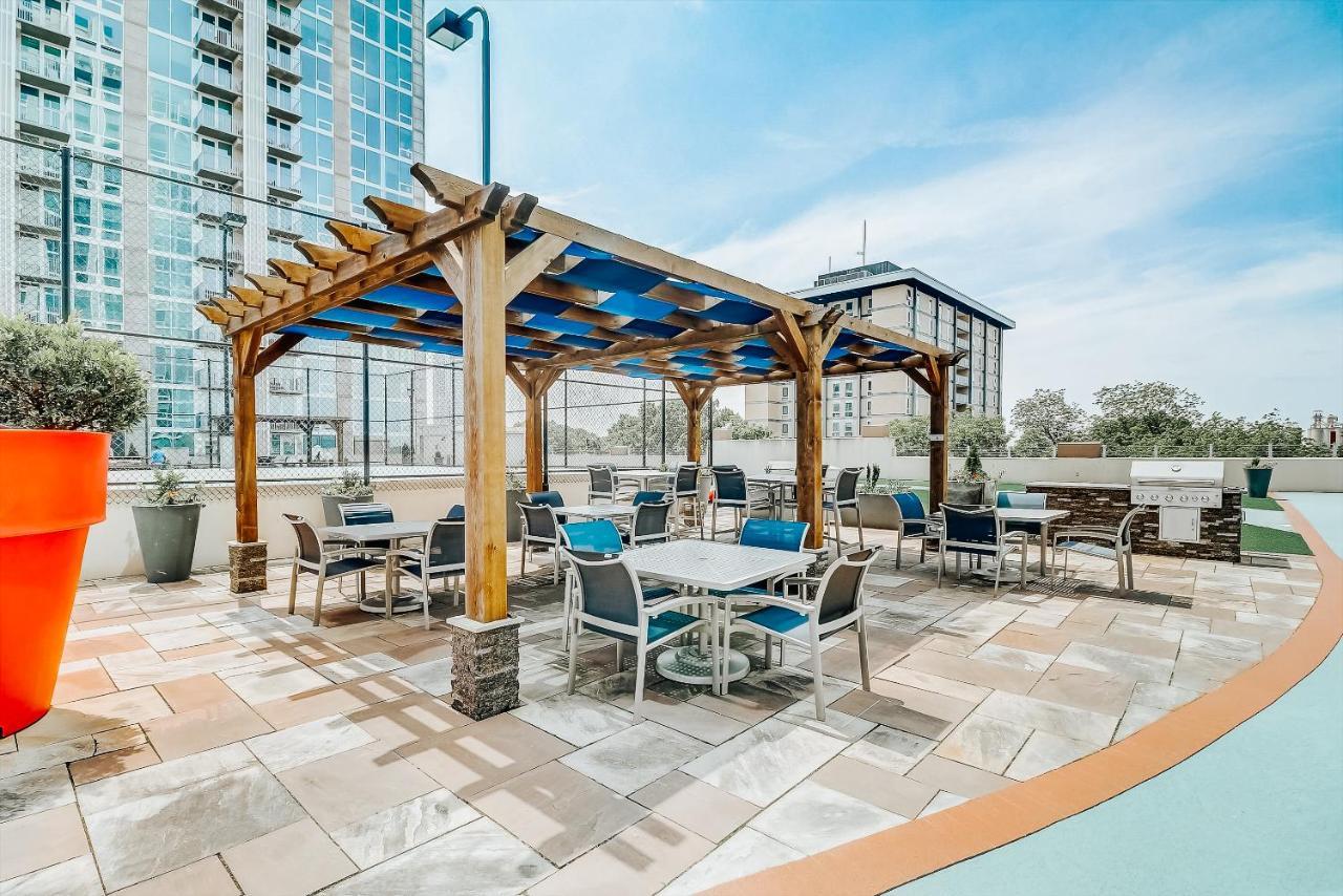 Frontdesk Skyhouse Apts Uptown Charlotte Daire Dış mekan fotoğraf