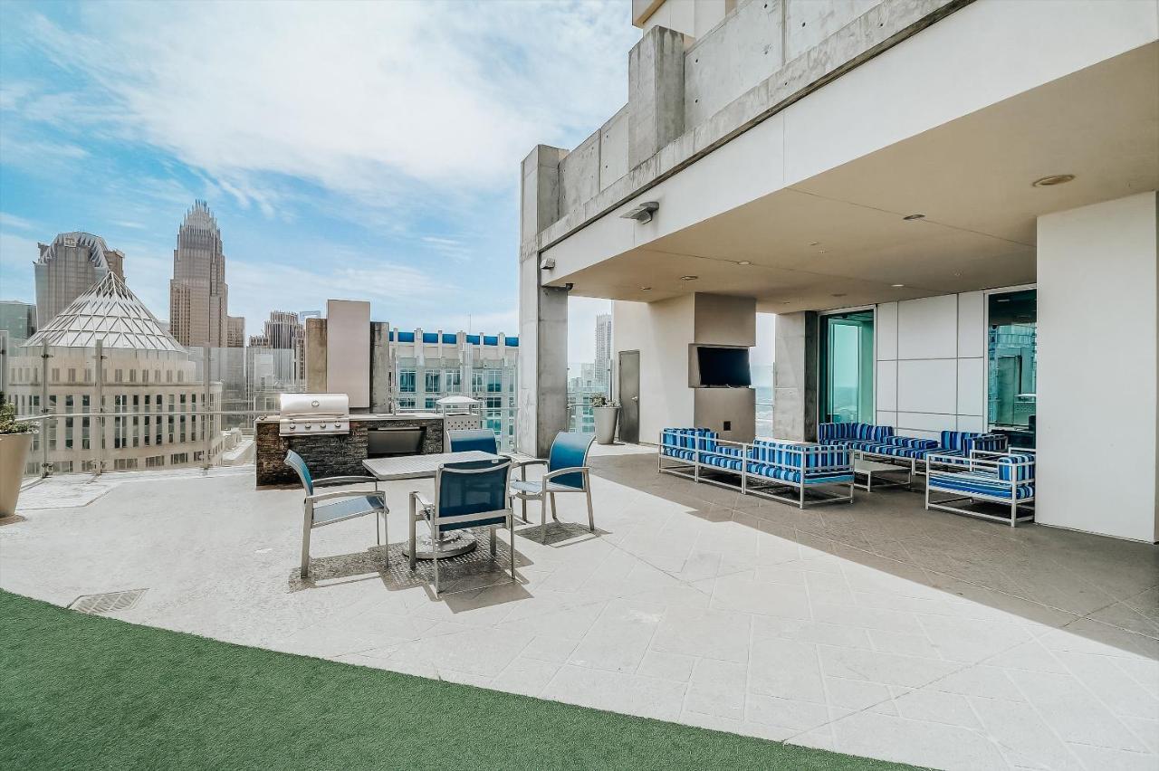 Frontdesk Skyhouse Apts Uptown Charlotte Daire Dış mekan fotoğraf
