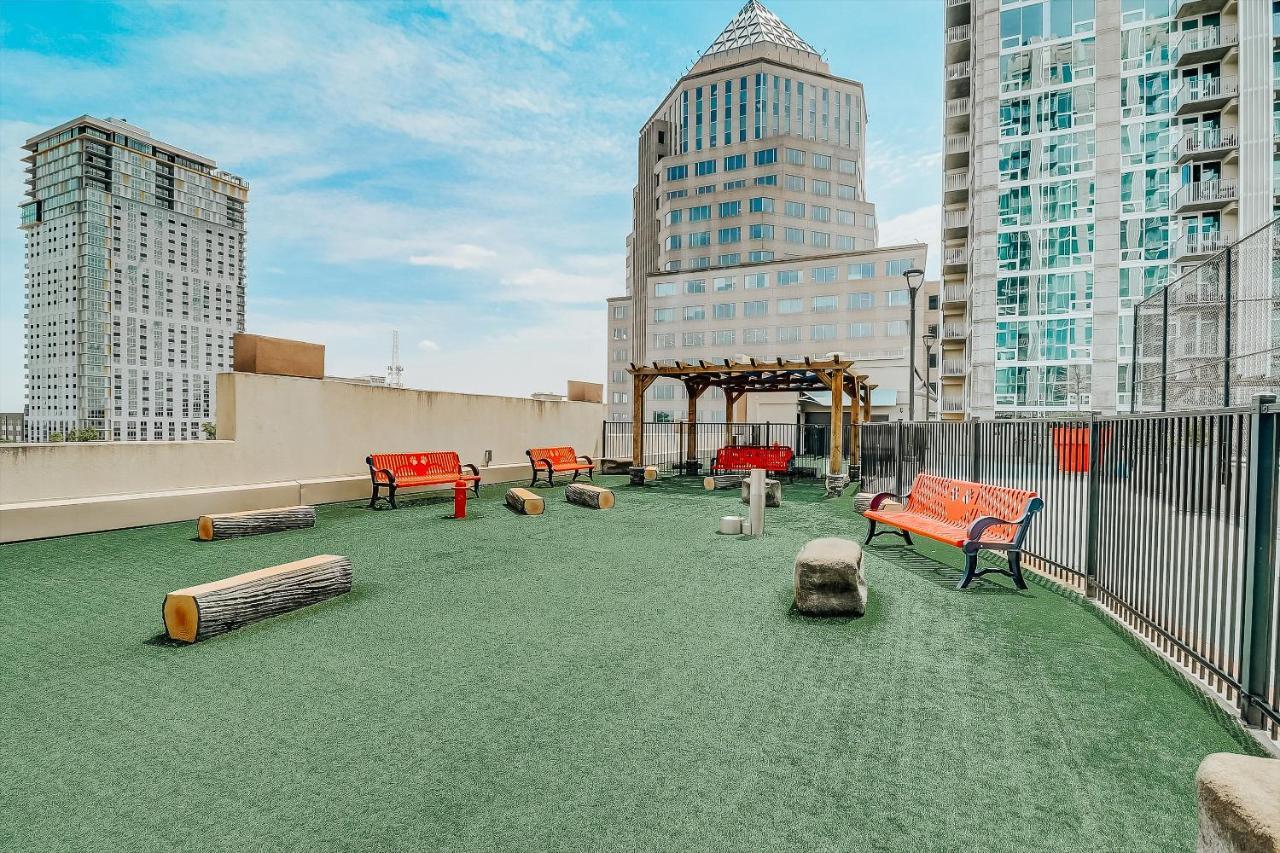 Frontdesk Skyhouse Apts Uptown Charlotte Daire Dış mekan fotoğraf